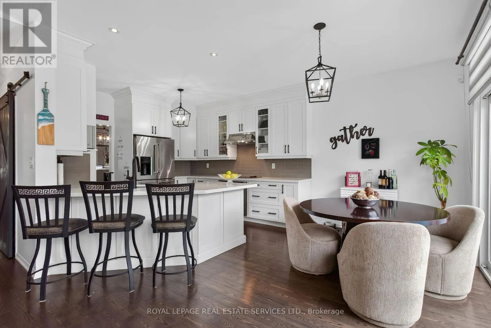 852 TRUDEAU DRIVE