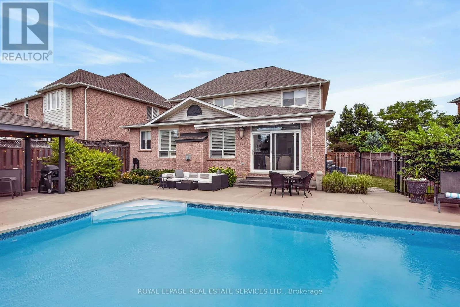 852 TRUDEAU DRIVE