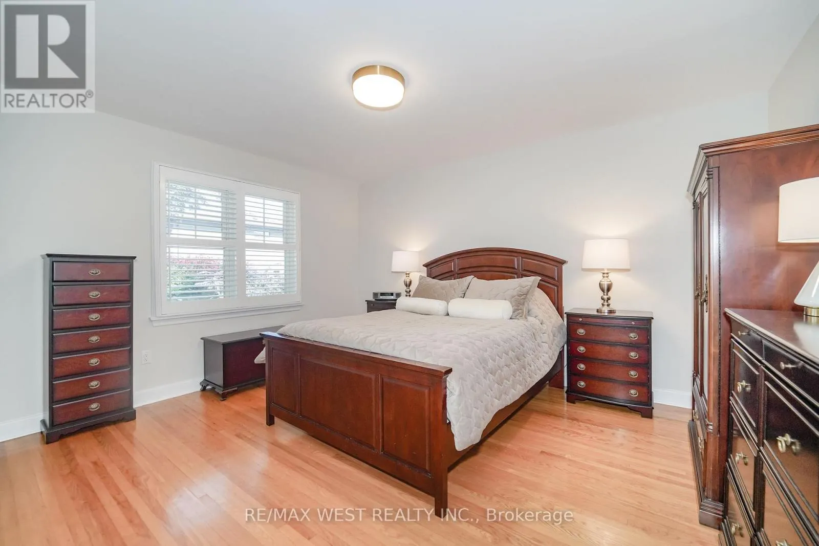 18 NASHLAND AVENUE