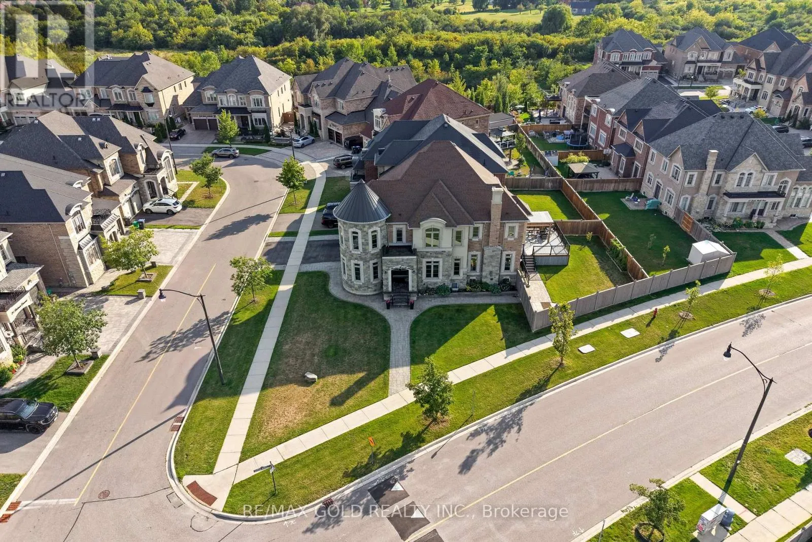 54 GORDON  RANDLE DRIVE