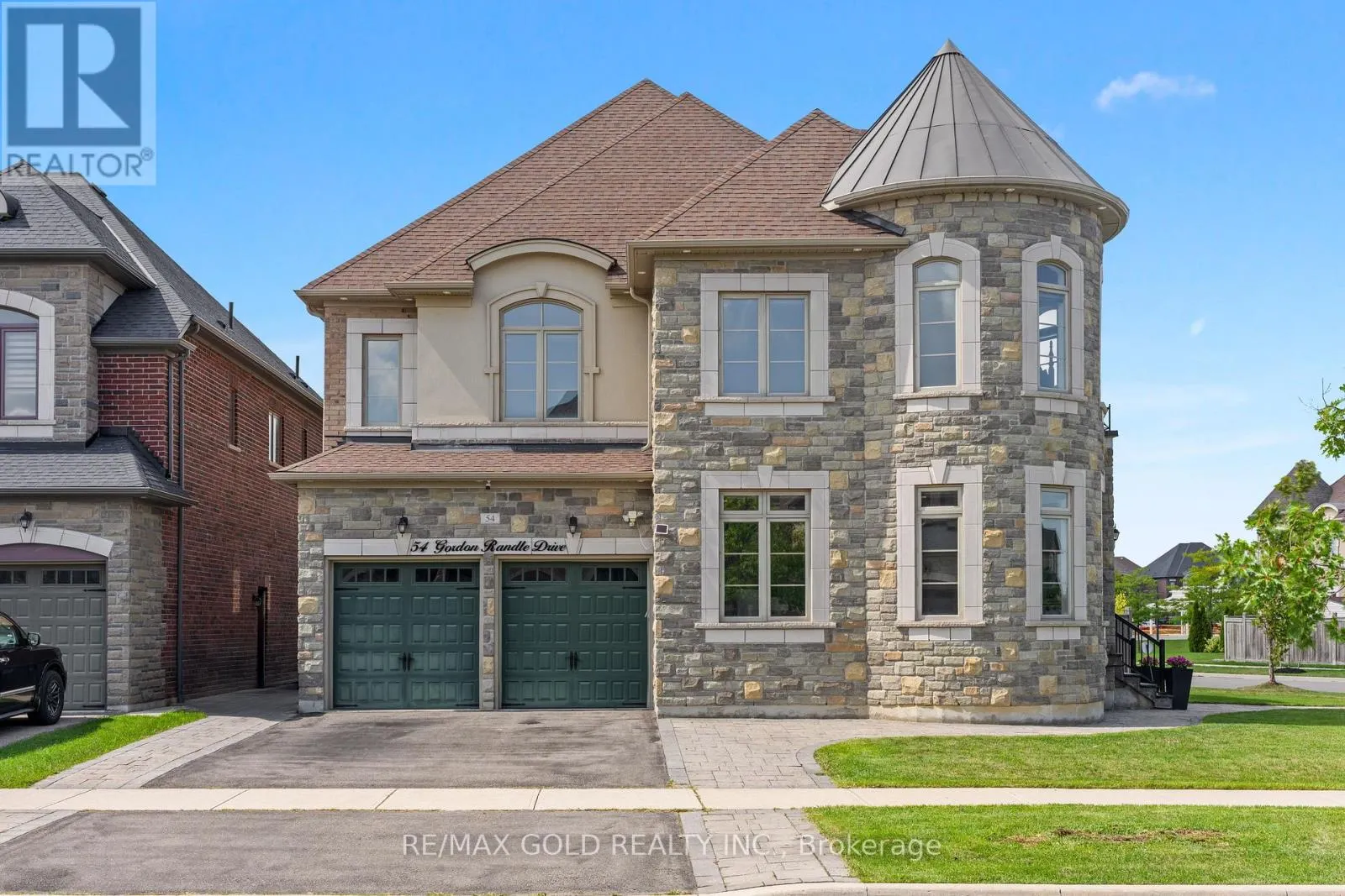 54 GORDON  RANDLE DRIVE