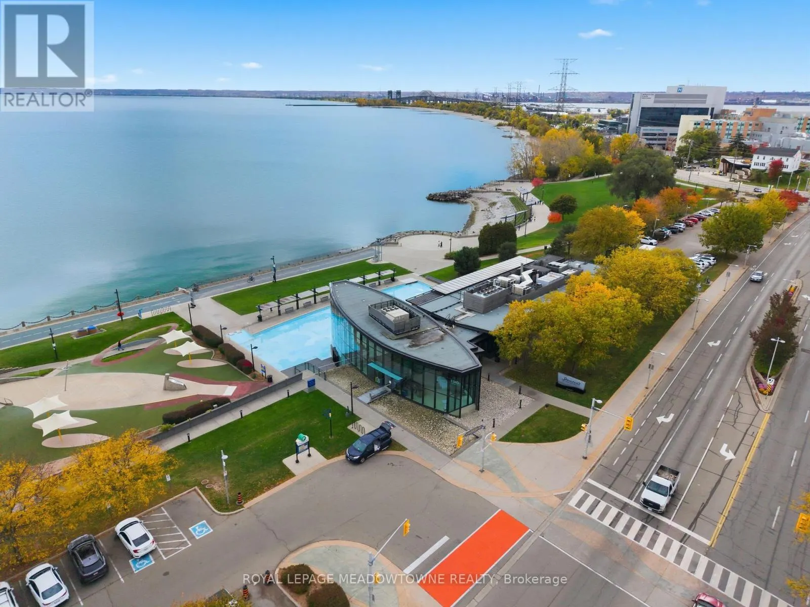 15 - 1351 LAKESHORE ROAD