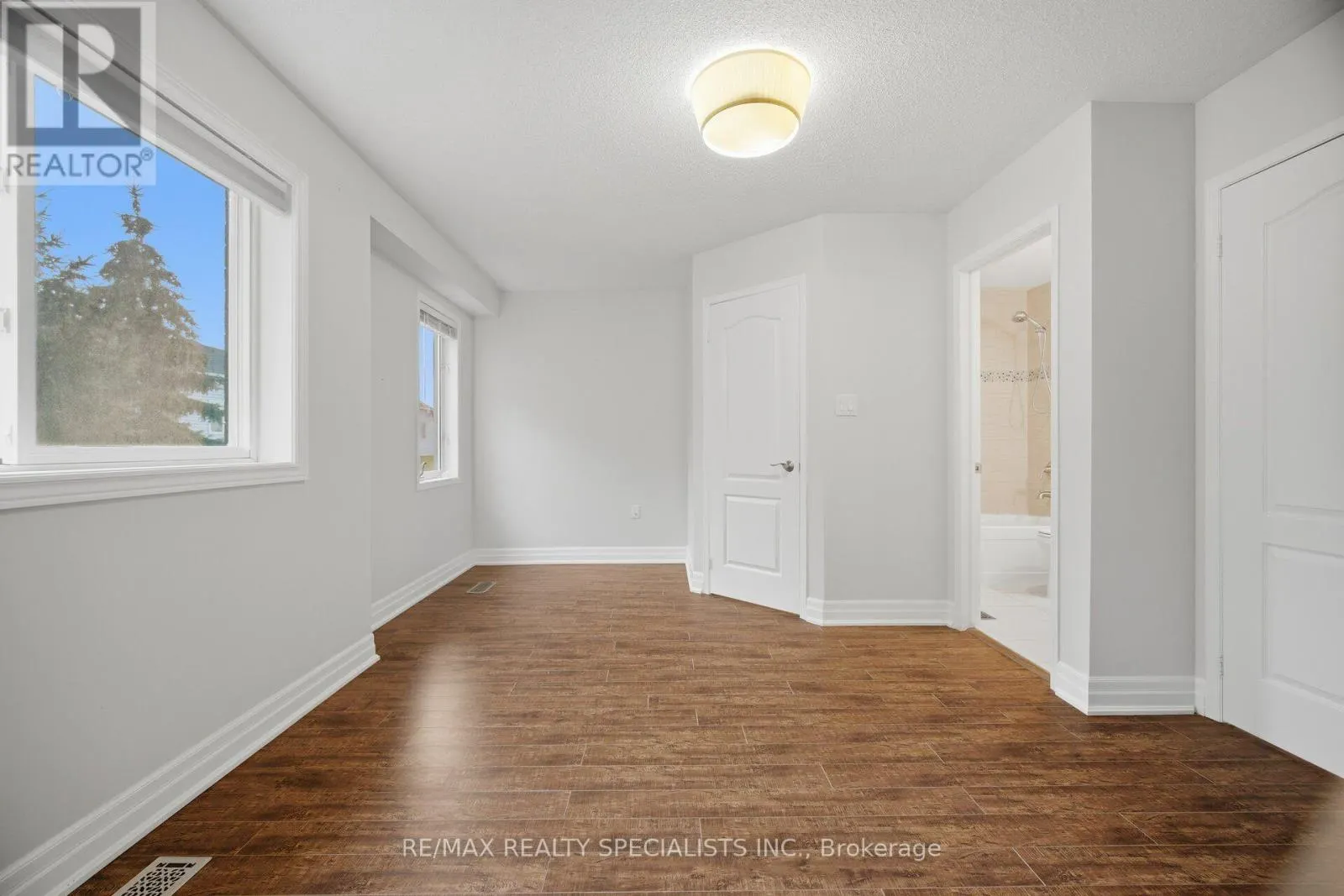 42 - 5530 GLEN ERIN DRIVE