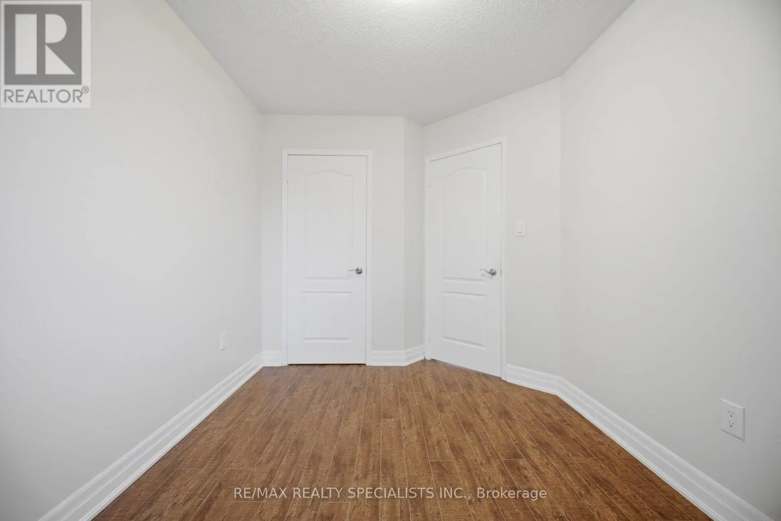 42 - 5530 GLEN ERIN DRIVE