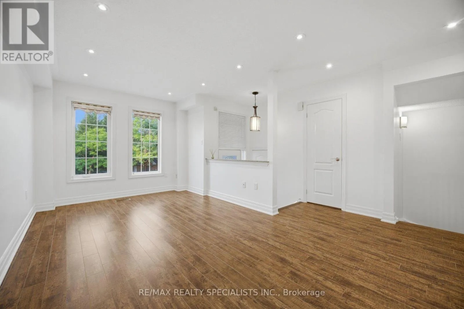 42 - 5530 GLEN ERIN DRIVE