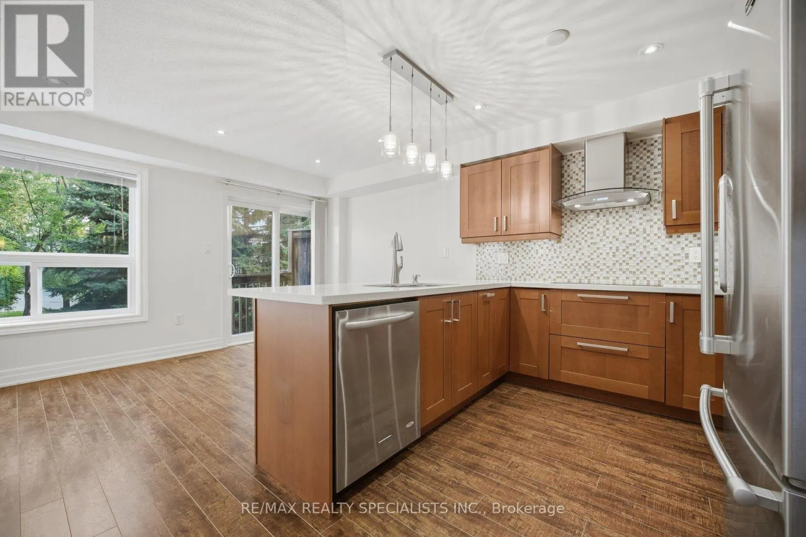 42 - 5530 GLEN ERIN DRIVE