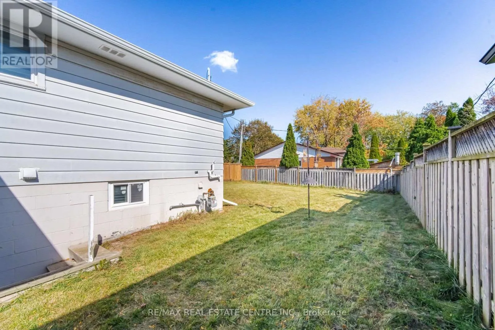 2134 MEADOWBROOK ROAD