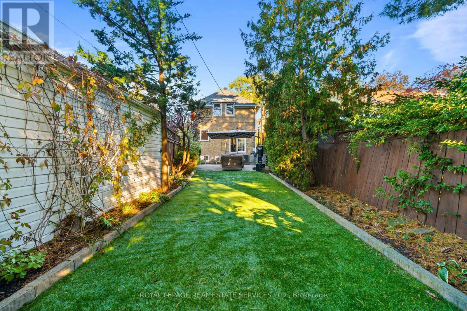 64 CLIVEDEN AVENUE