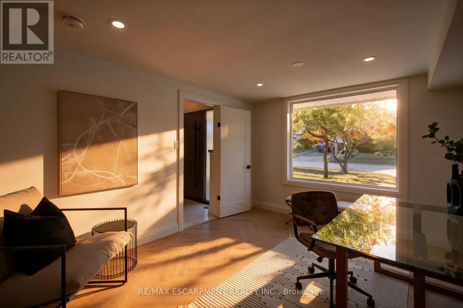 3028 EVA DRIVE
