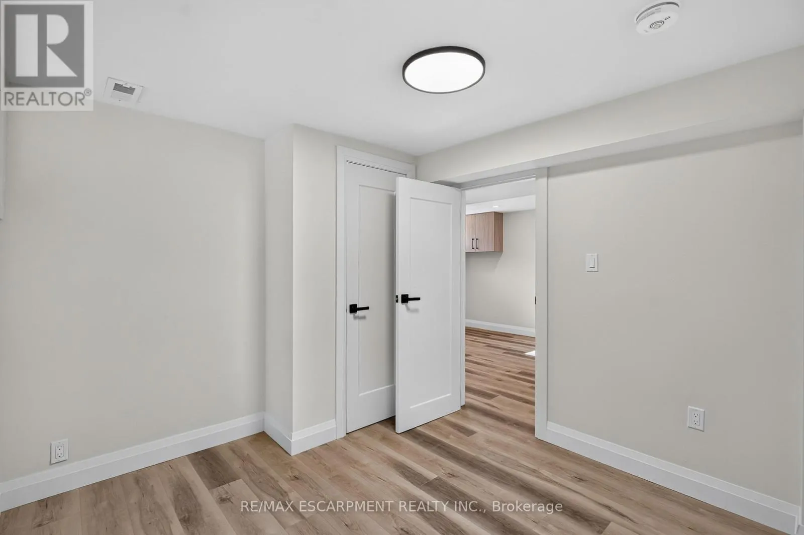 3028 EVA DRIVE