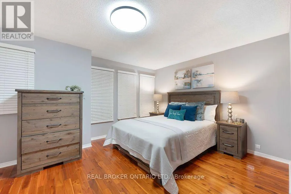 3341 BOBWHITE MEWS