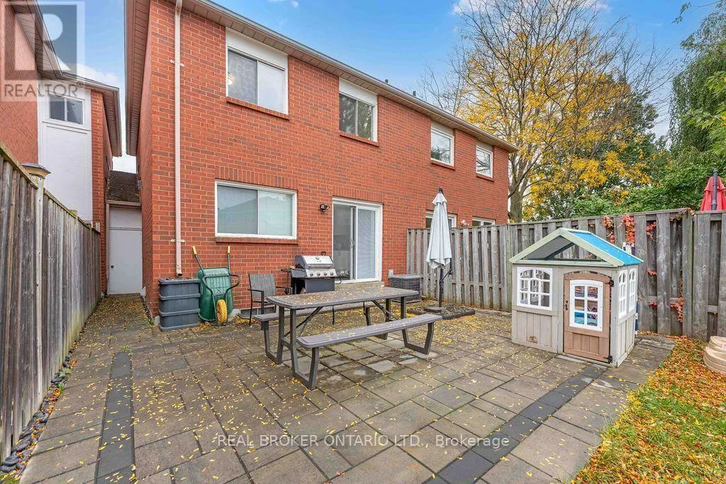 3341 BOBWHITE MEWS