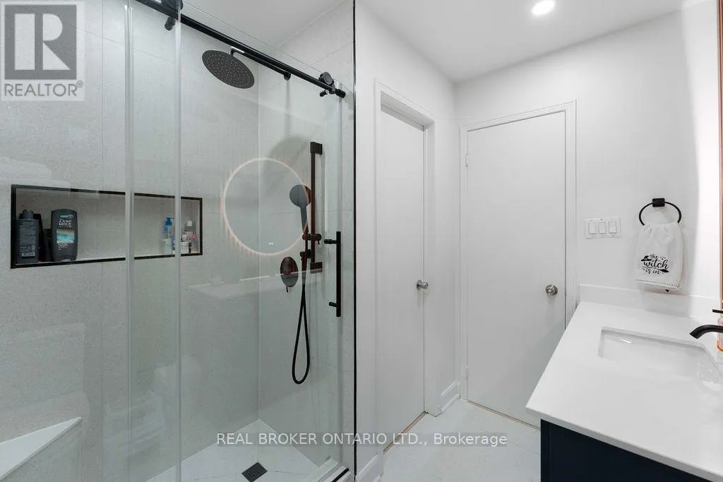 3341 BOBWHITE MEWS