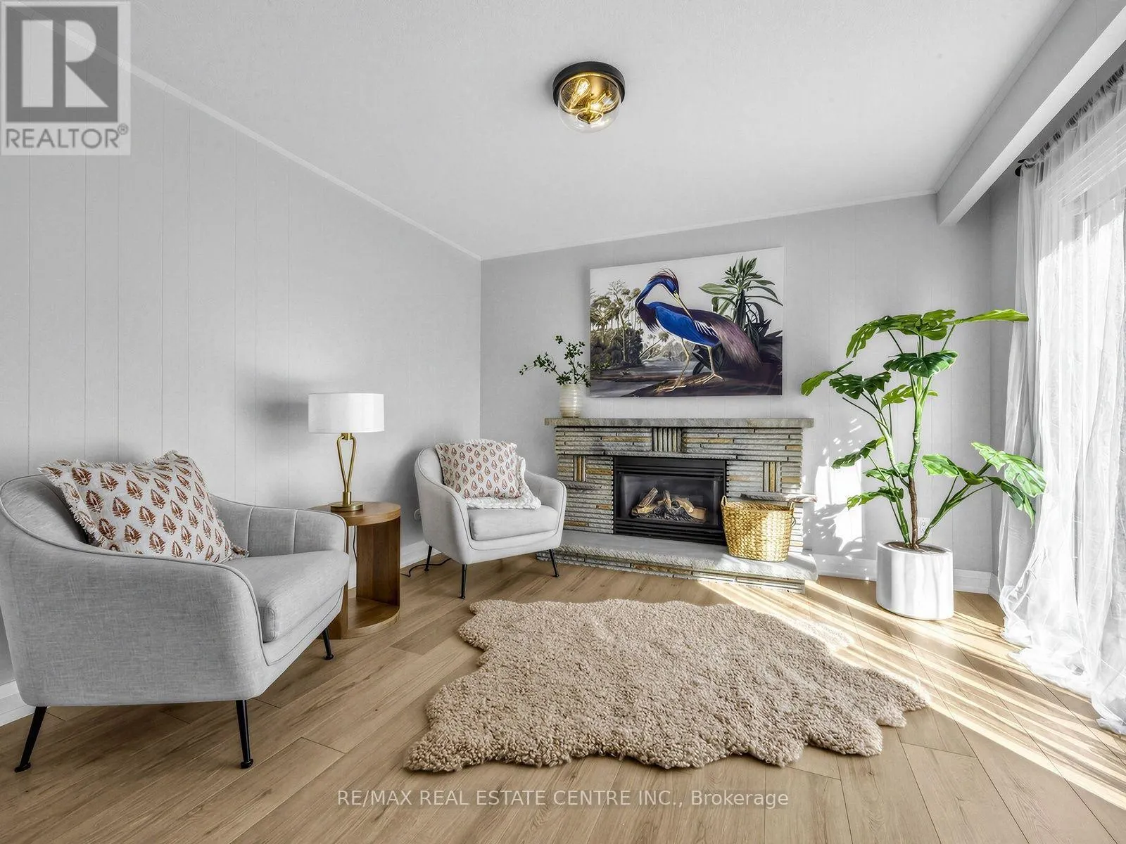 2362 DENISE ROAD