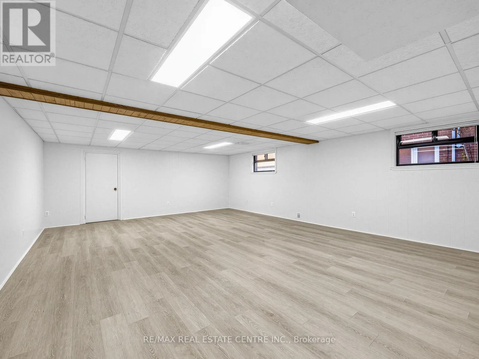 2362 DENISE ROAD