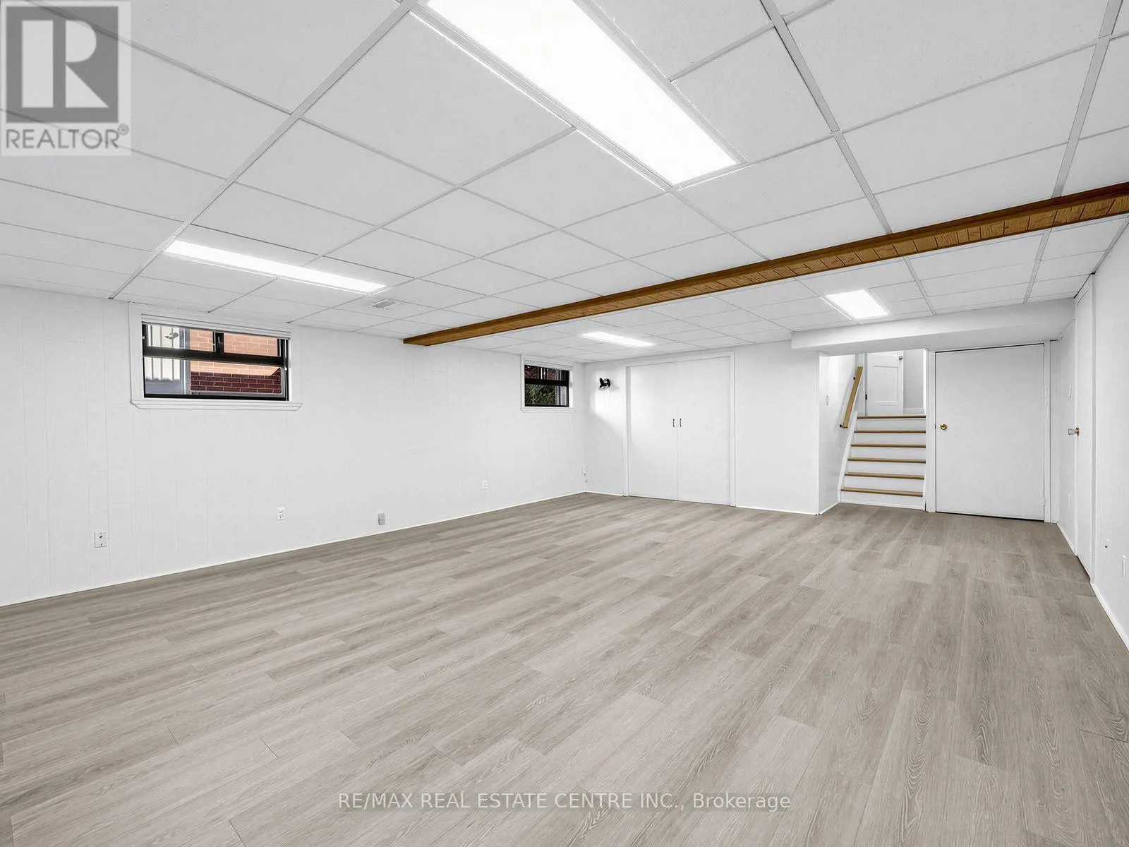 2362 DENISE ROAD
