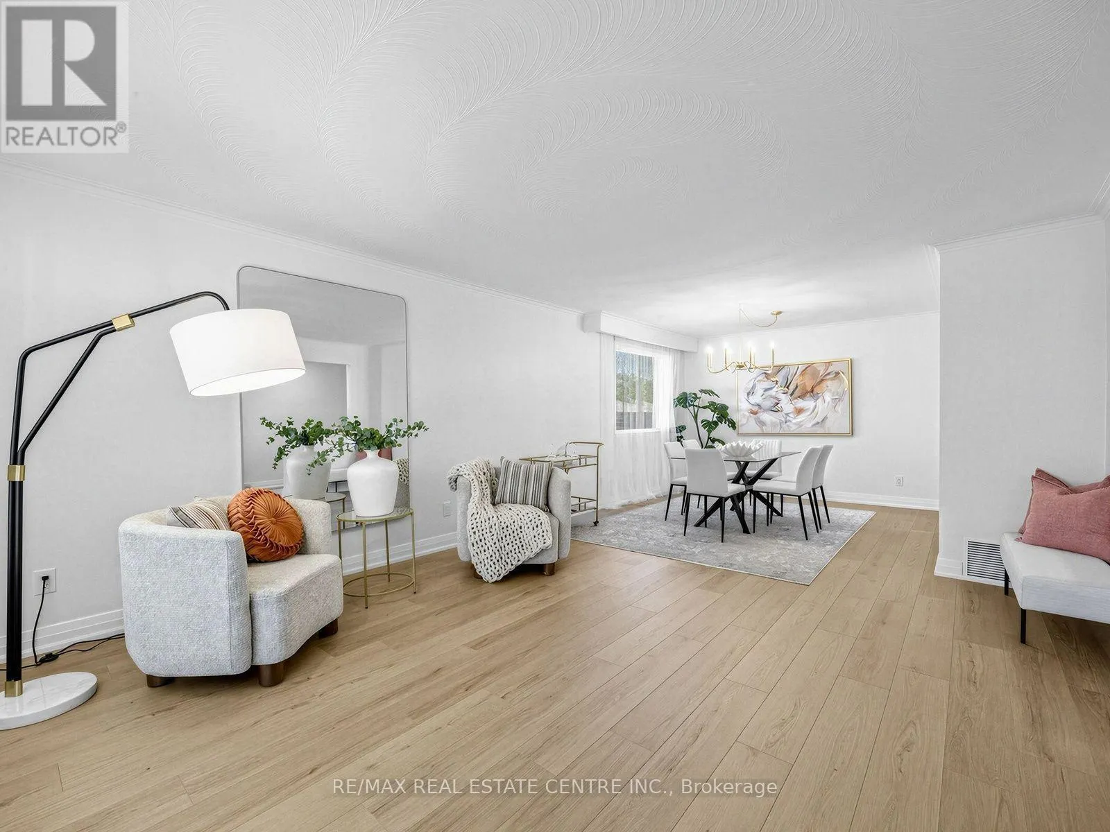 2362 DENISE ROAD