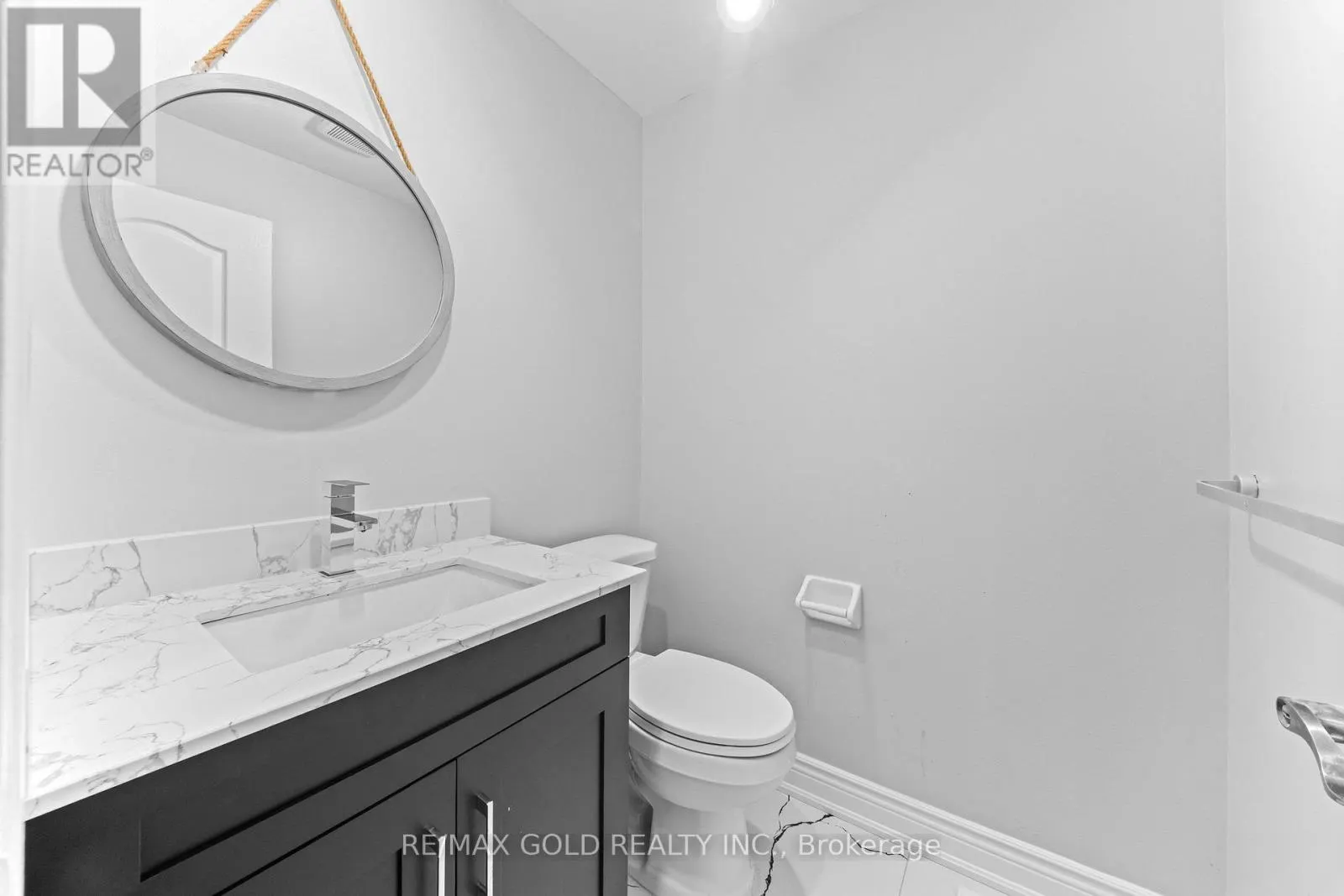 70 CRYSTALVIEW CRESCENT