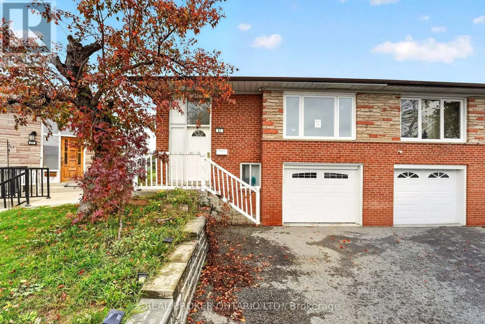 27 VANGE CRESCENT