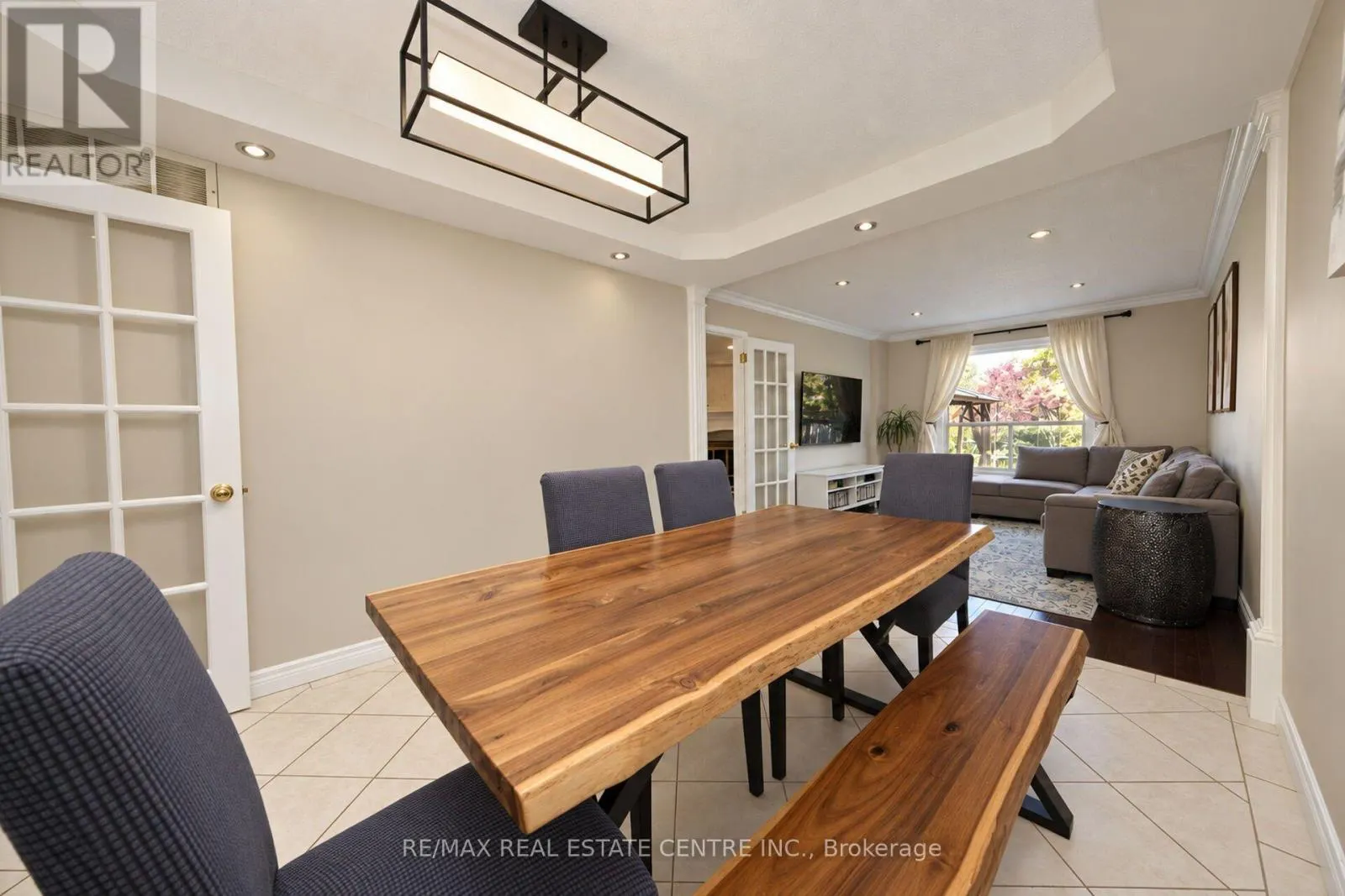 32 MCKINNON AVENUE
