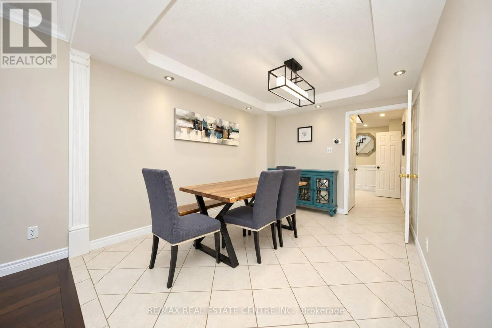 32 MCKINNON AVENUE