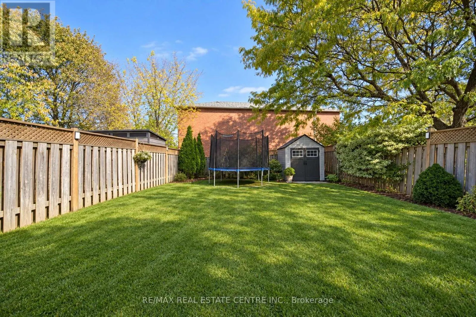 32 MCKINNON AVENUE