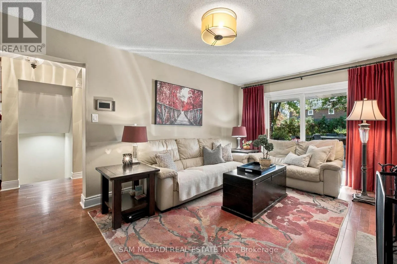 1138 VANIER DRIVE