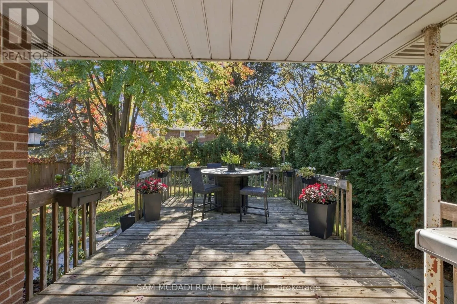 1138 VANIER DRIVE