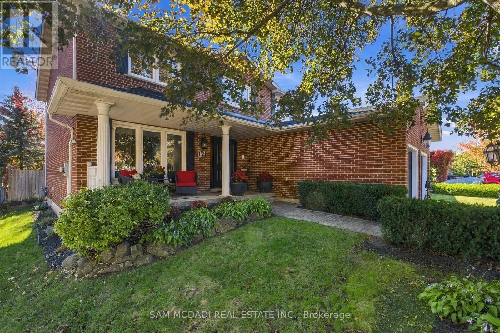 1138 VANIER DRIVE
