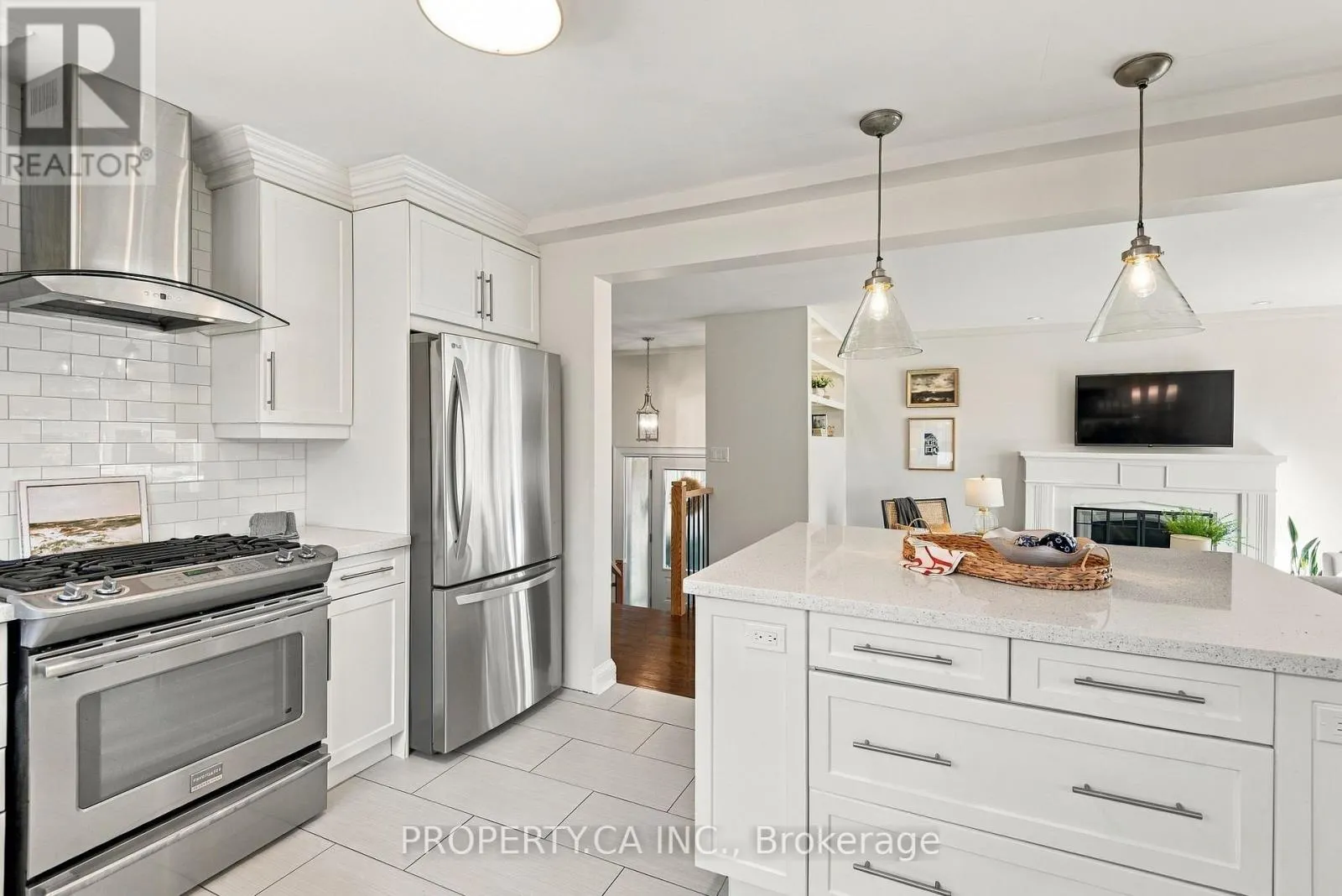 67 ROSSBURN DRIVE