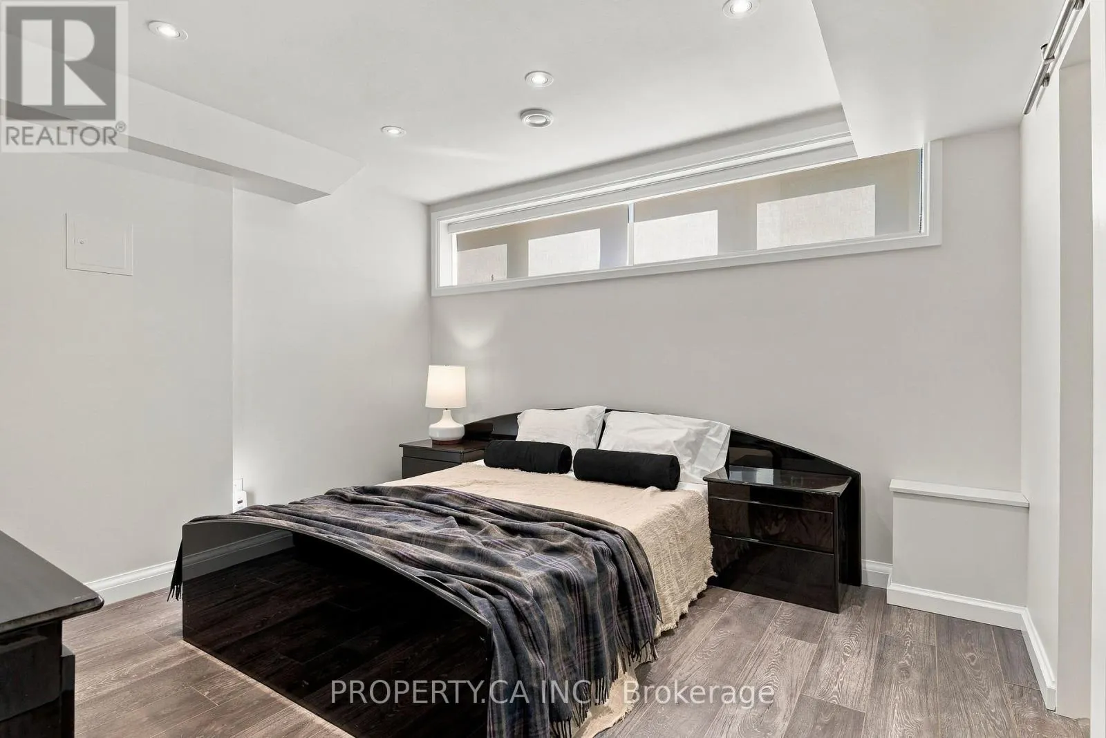 67 ROSSBURN DRIVE
