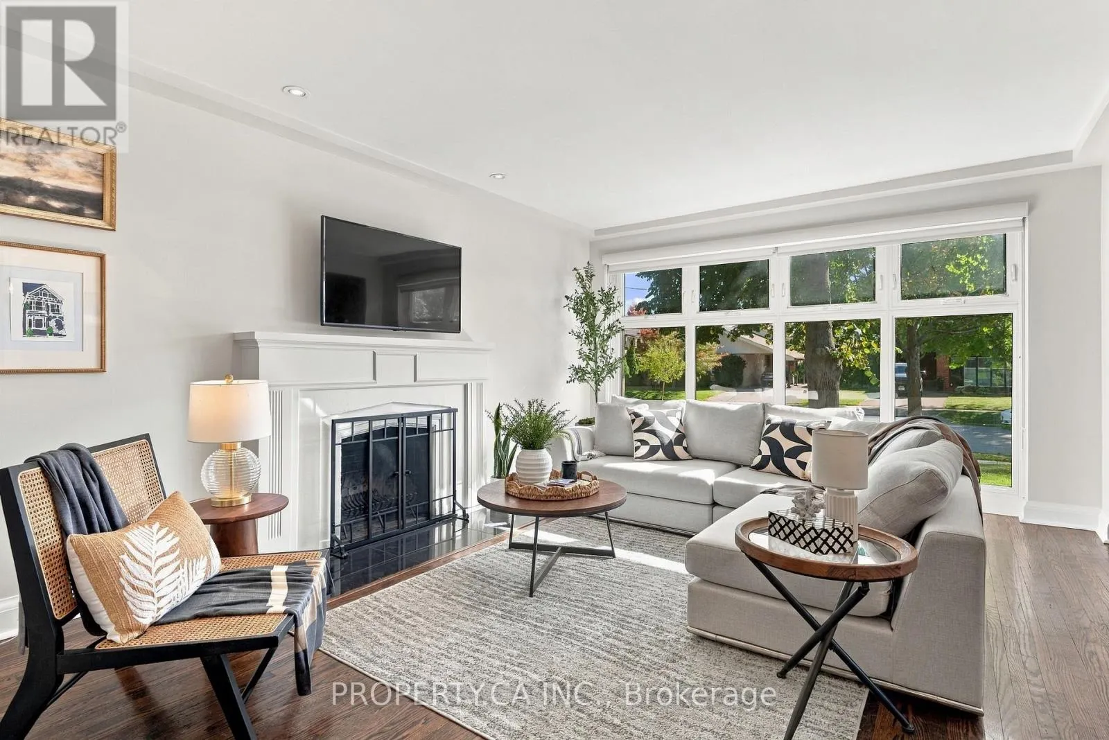 67 ROSSBURN DRIVE