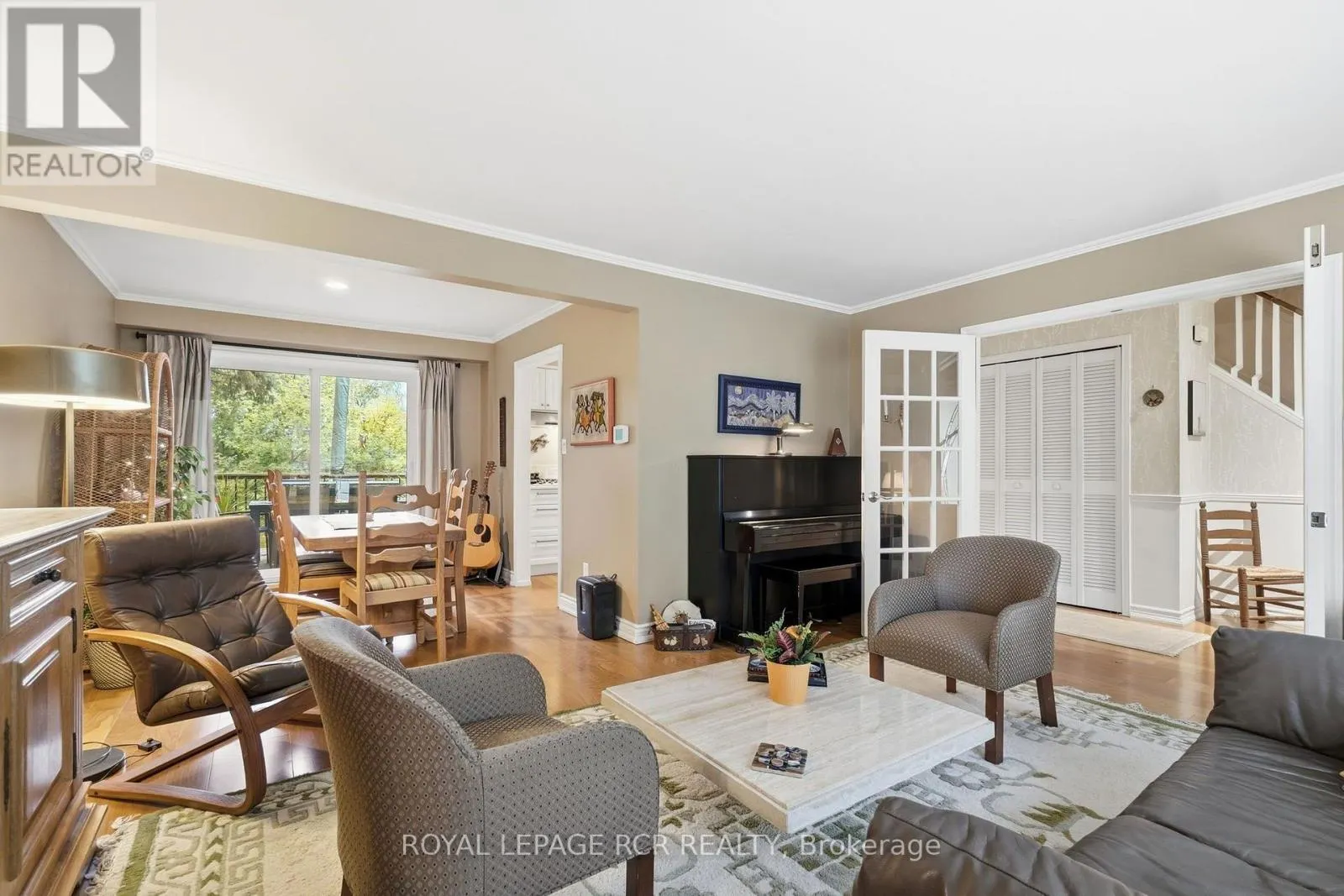 62 WRIGHT CRESCENT