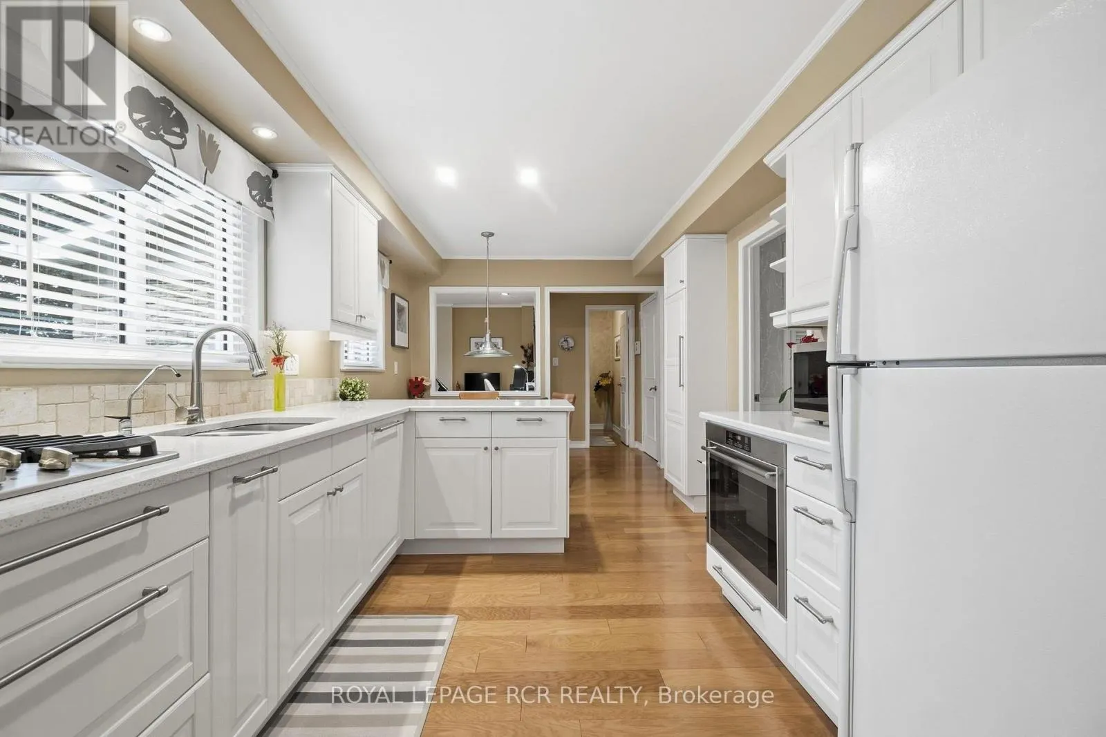 62 WRIGHT CRESCENT