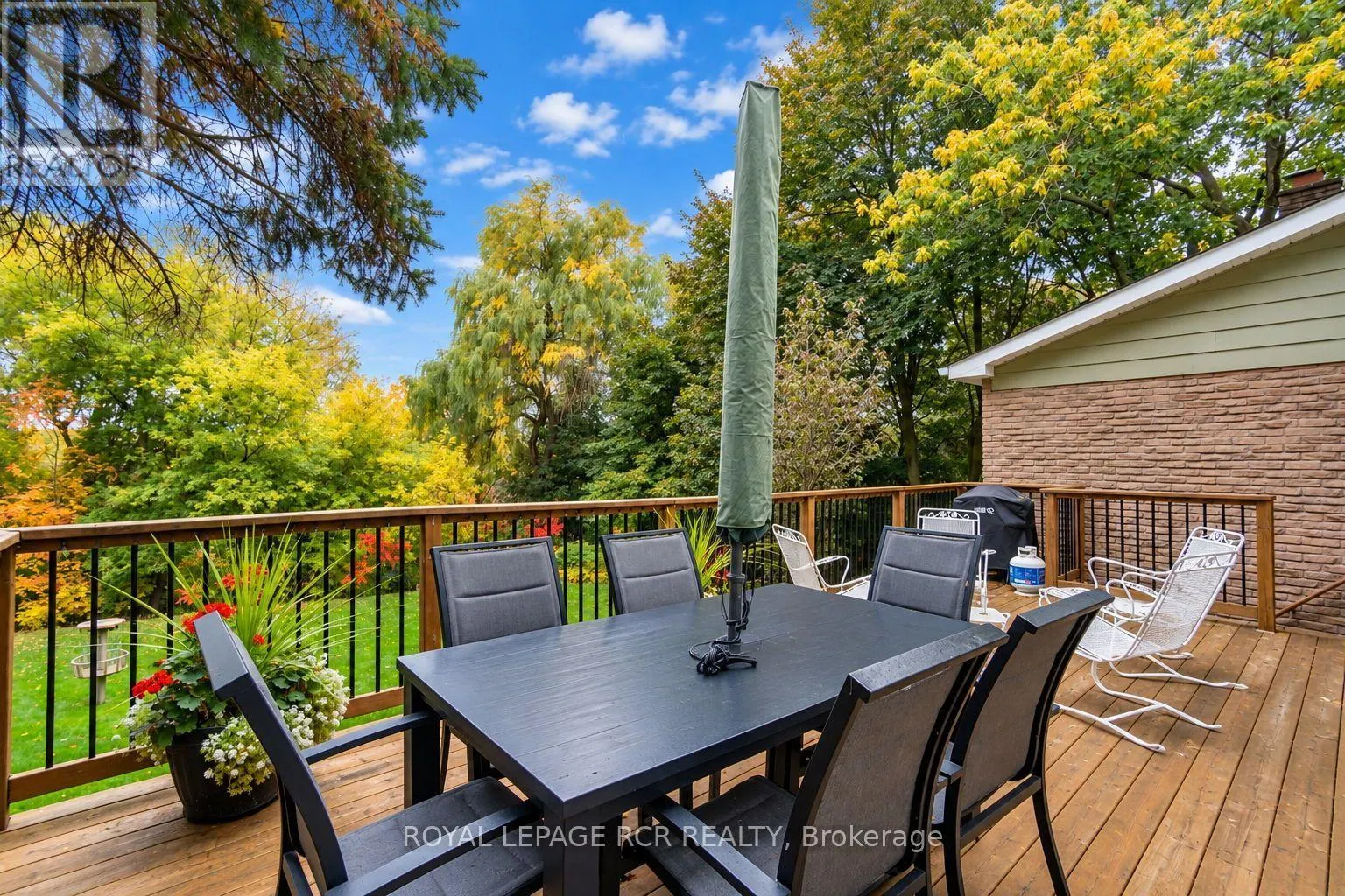 62 WRIGHT CRESCENT