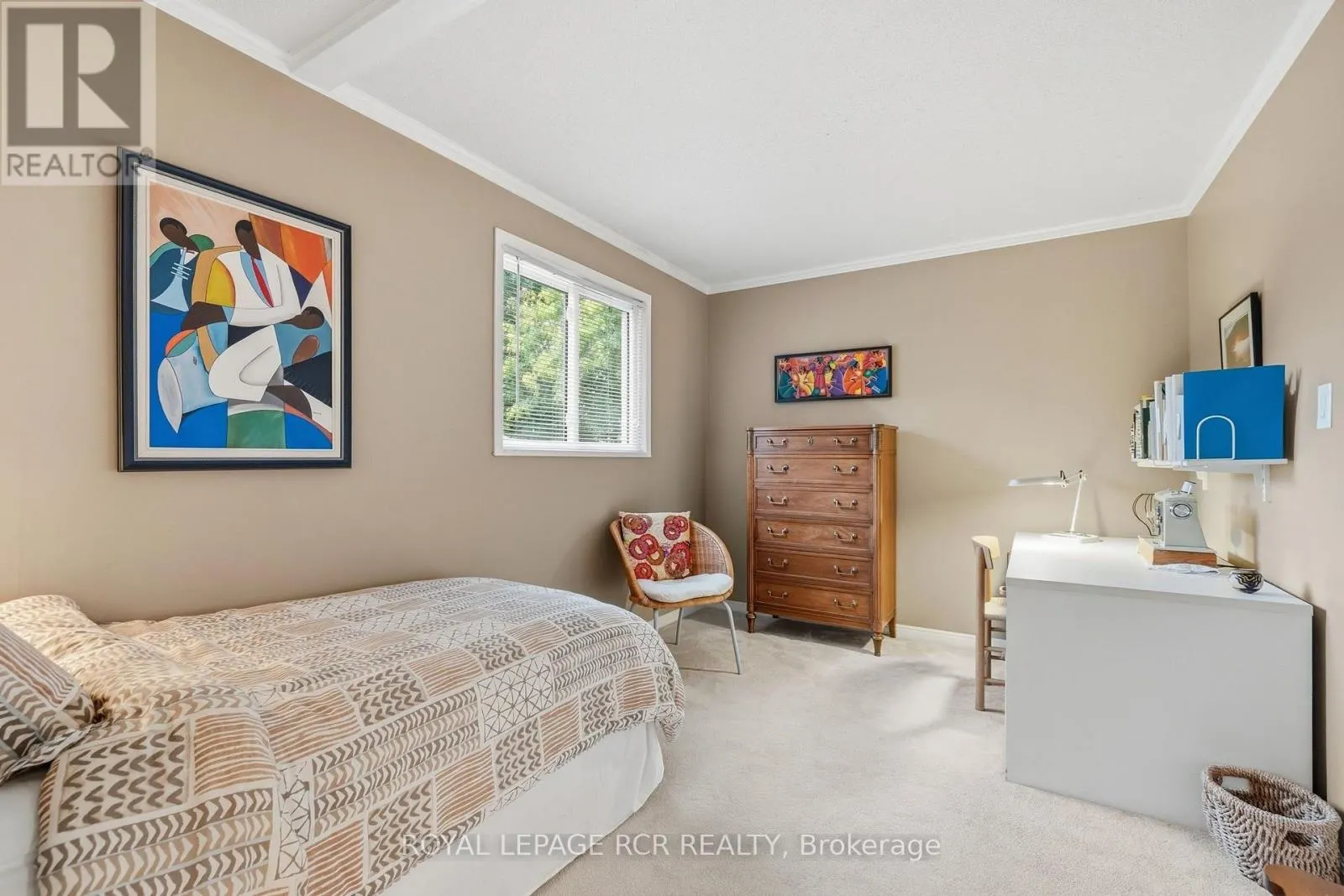 62 WRIGHT CRESCENT
