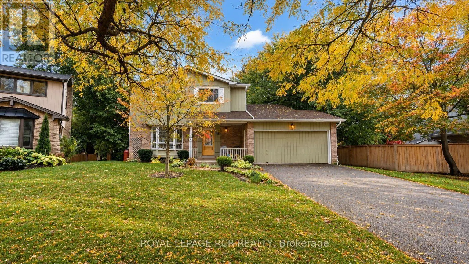 62 WRIGHT CRESCENT