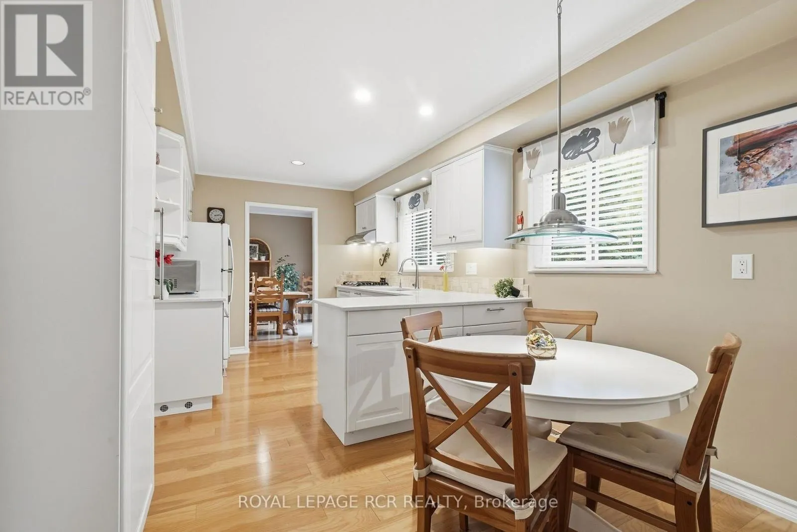 62 WRIGHT CRESCENT