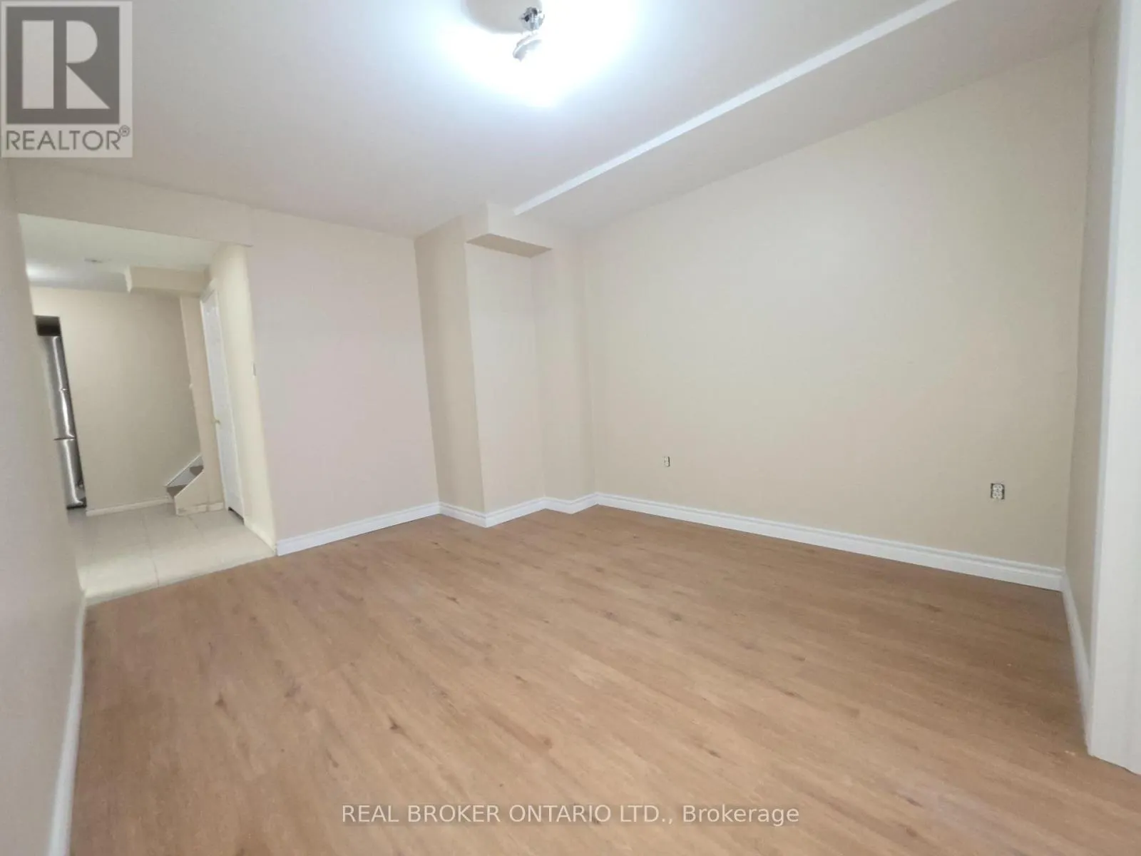 BASEMENT - 922 LEDBURY CRESCENT