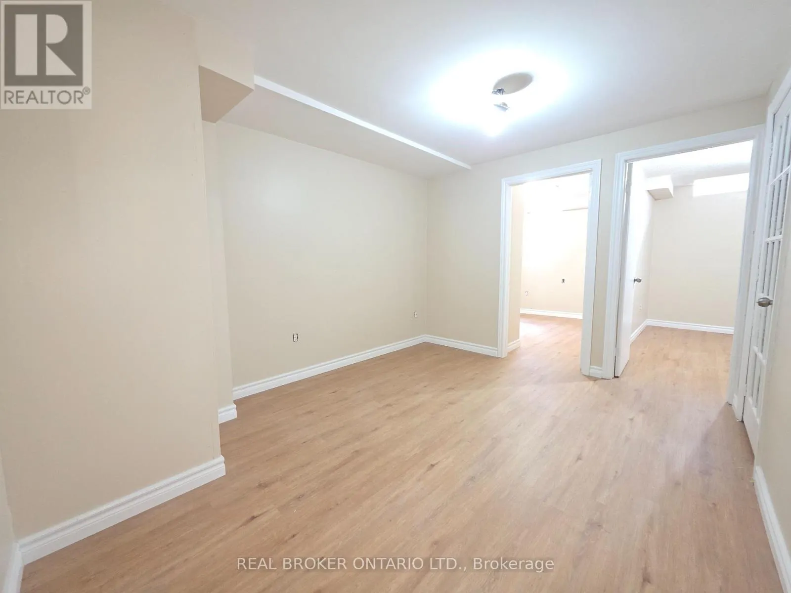 BASEMENT - 922 LEDBURY CRESCENT