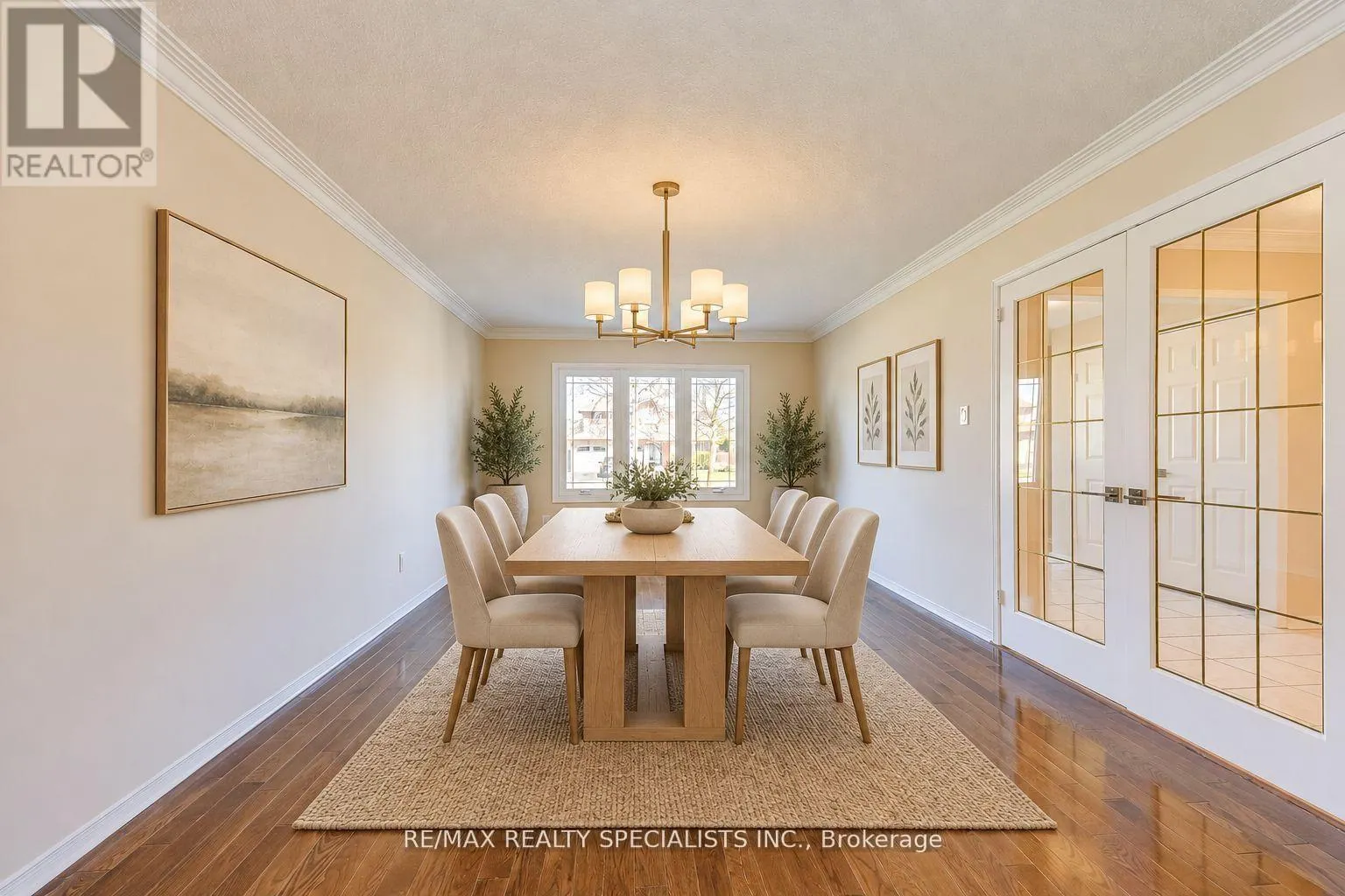 102 SUNFOREST DRIVE