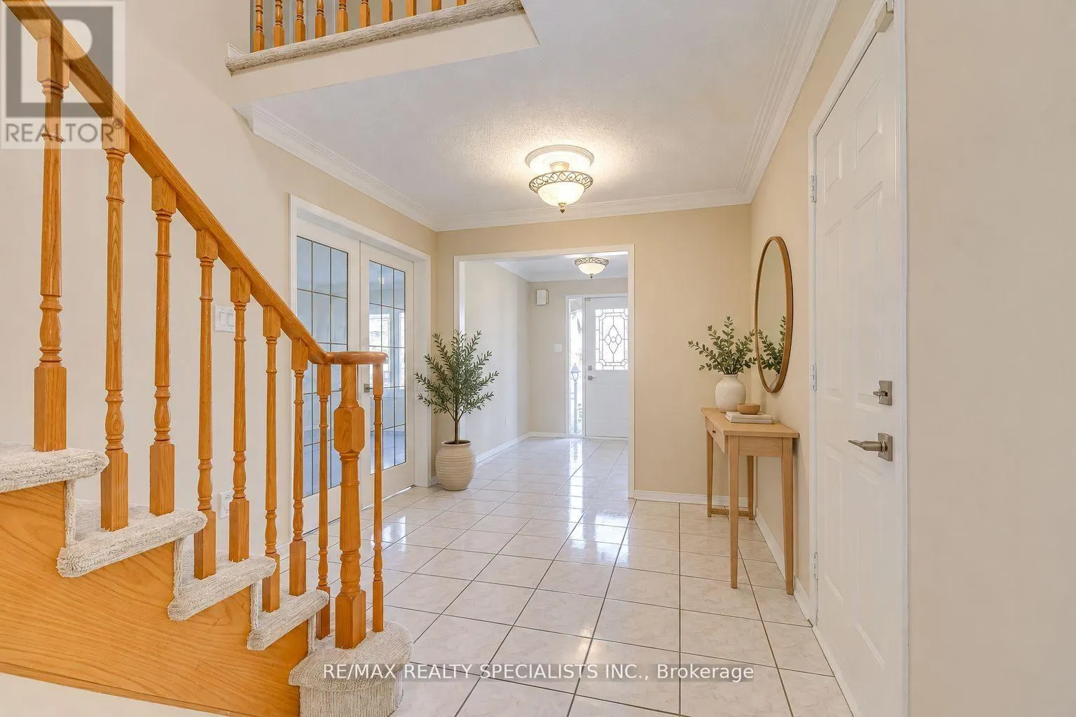 102 SUNFOREST DRIVE