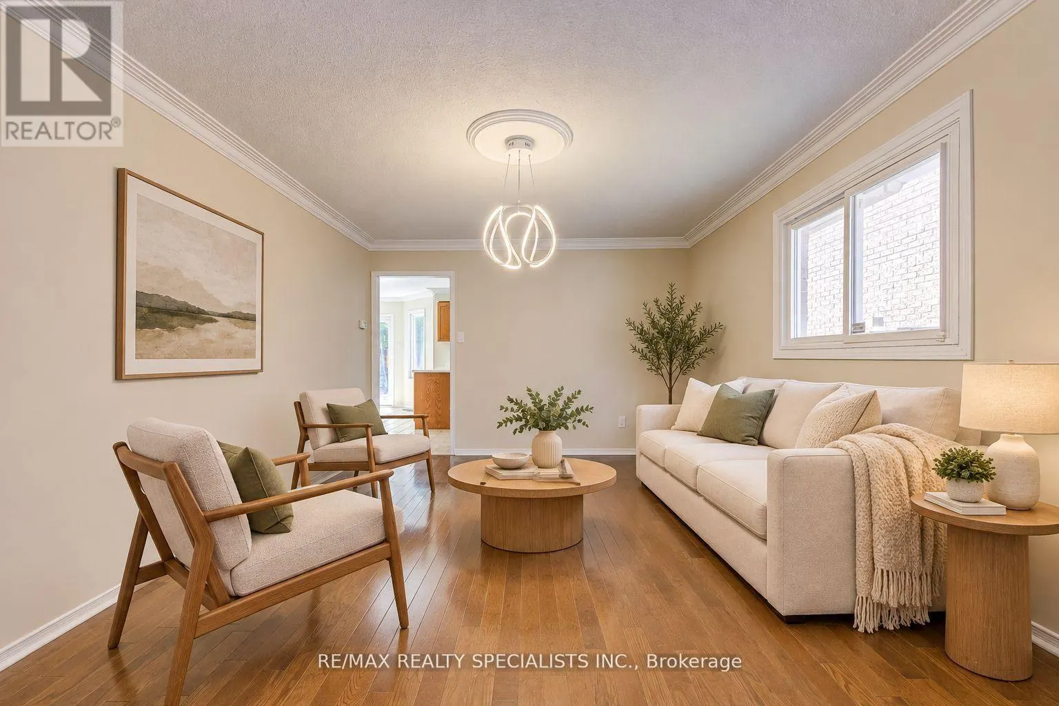 102 SUNFOREST DRIVE