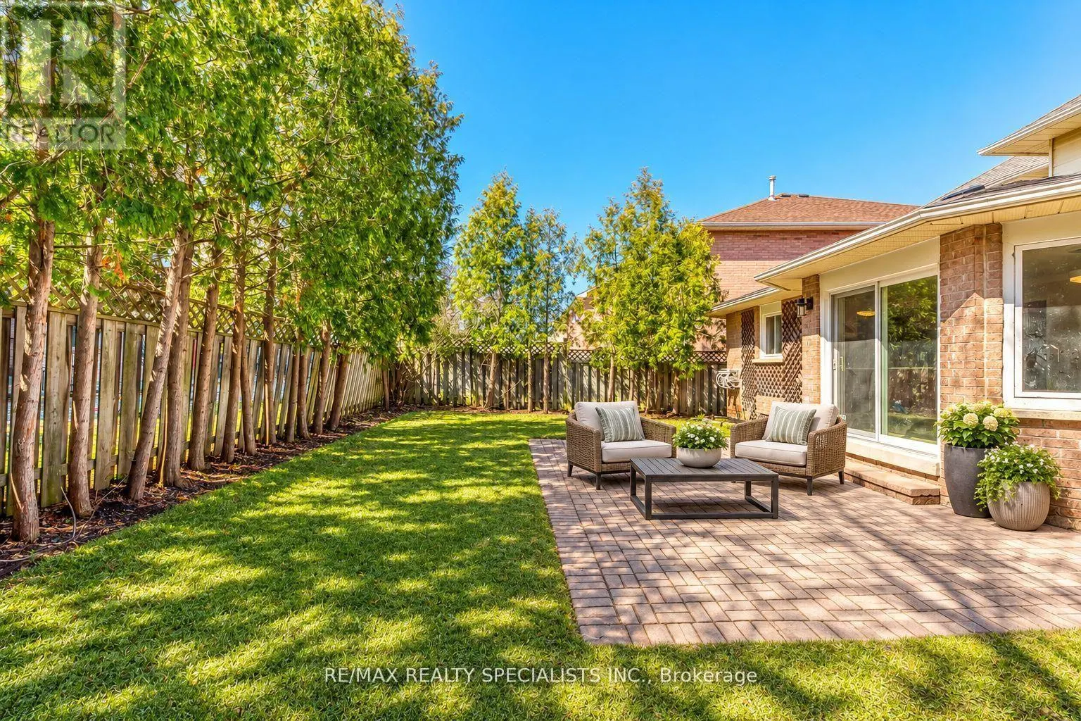 102 SUNFOREST DRIVE