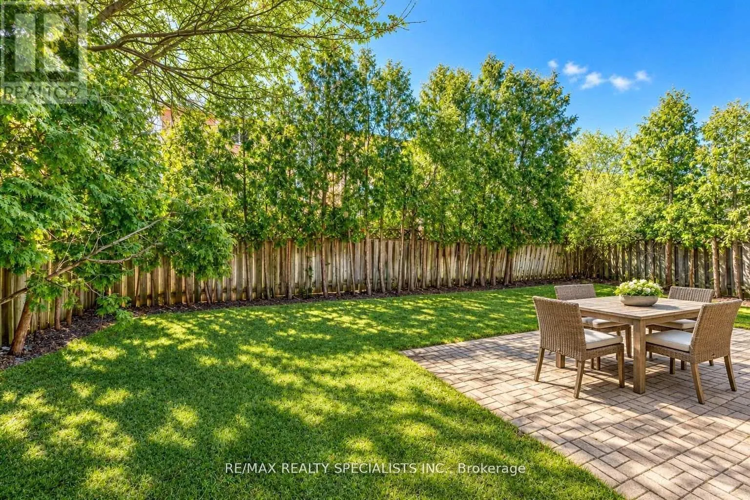 102 SUNFOREST DRIVE