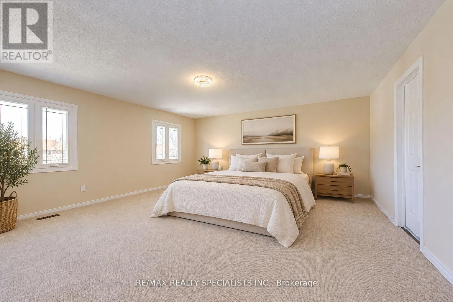 102 SUNFOREST DRIVE