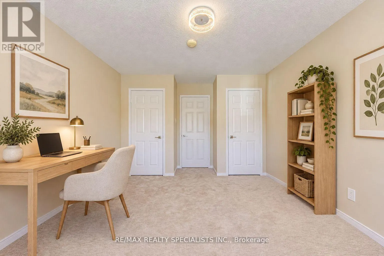 102 SUNFOREST DRIVE