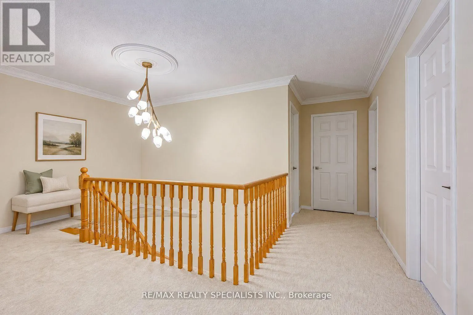 102 SUNFOREST DRIVE