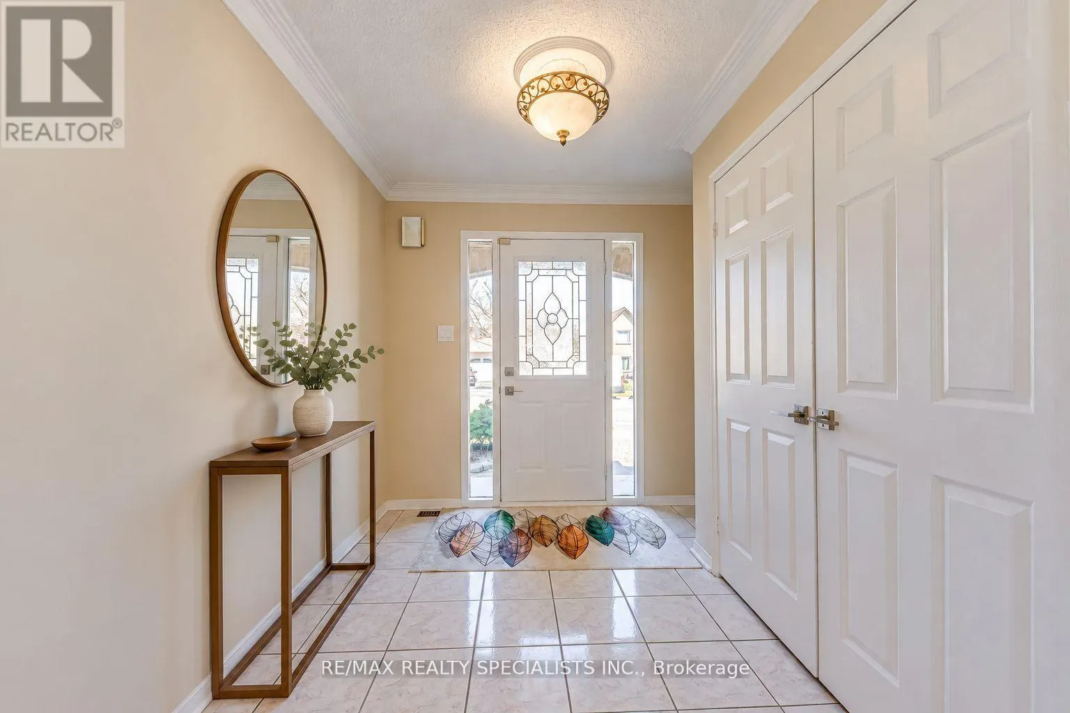 102 SUNFOREST DRIVE