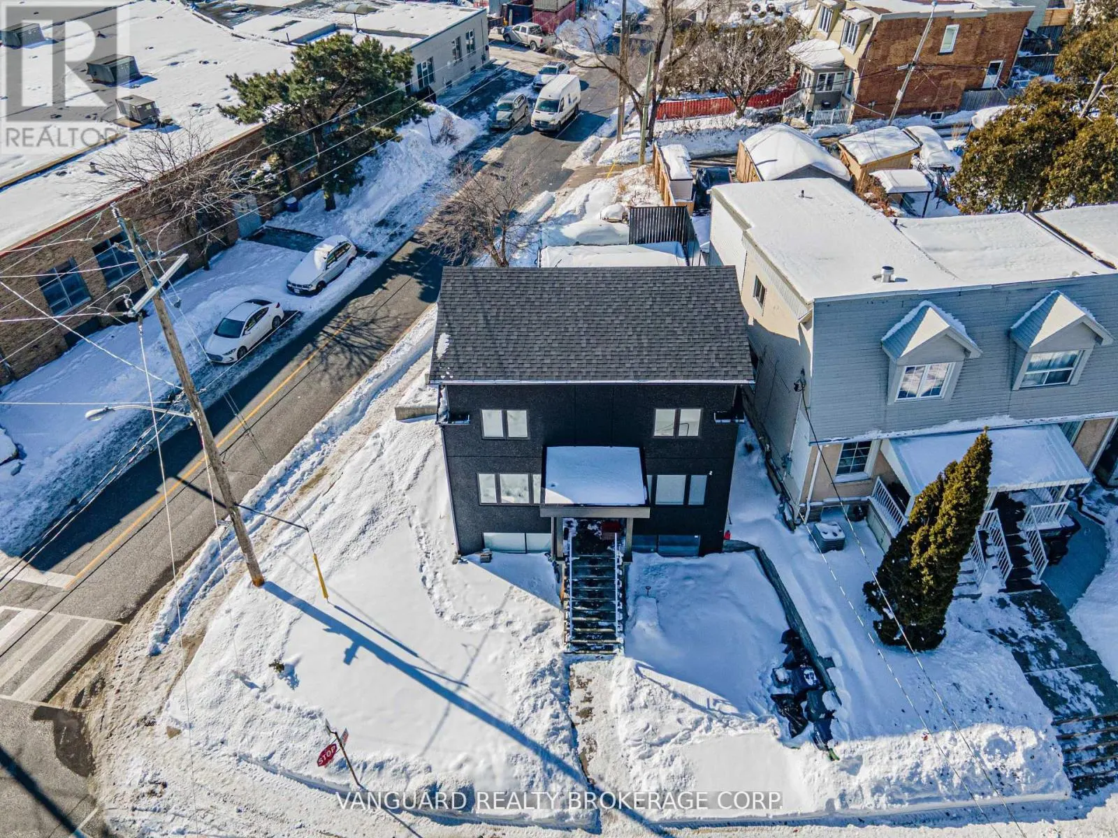 410 MAYBANK AVENUE